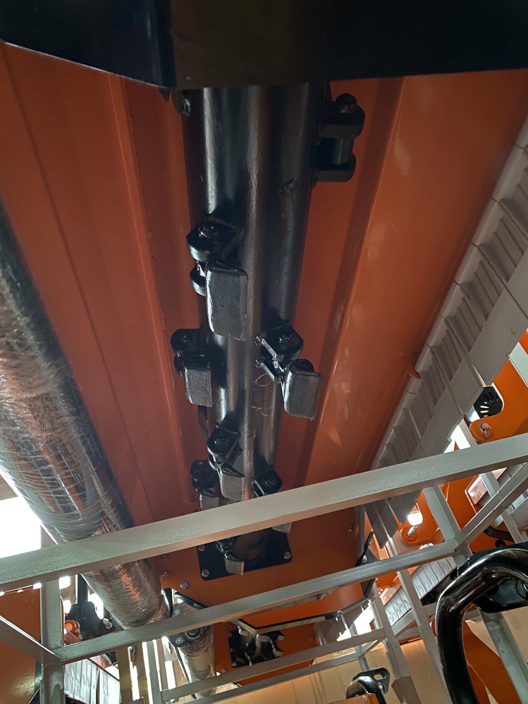 Megametal UM szárzúzó