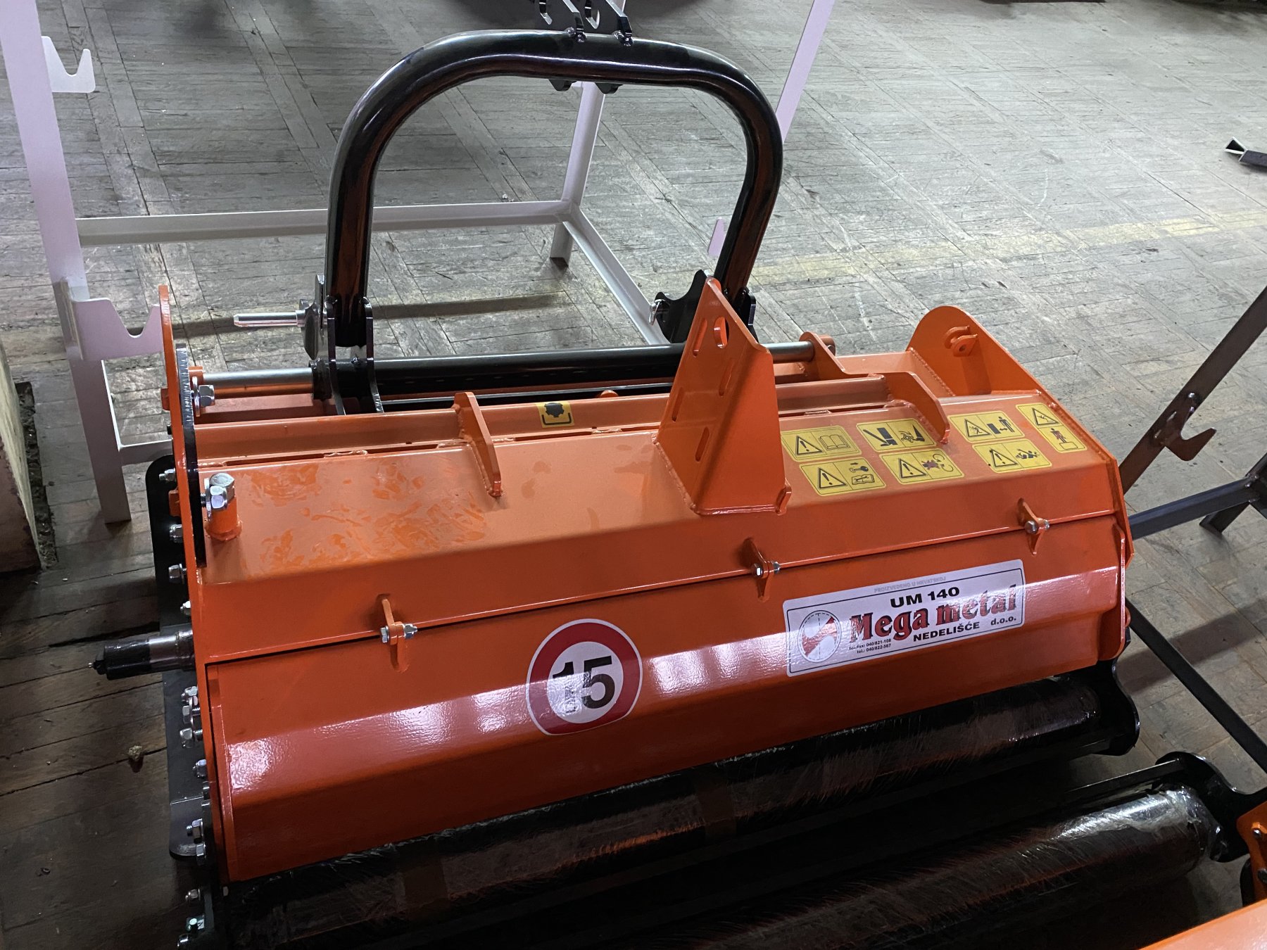 Megametal UM szárzúzó