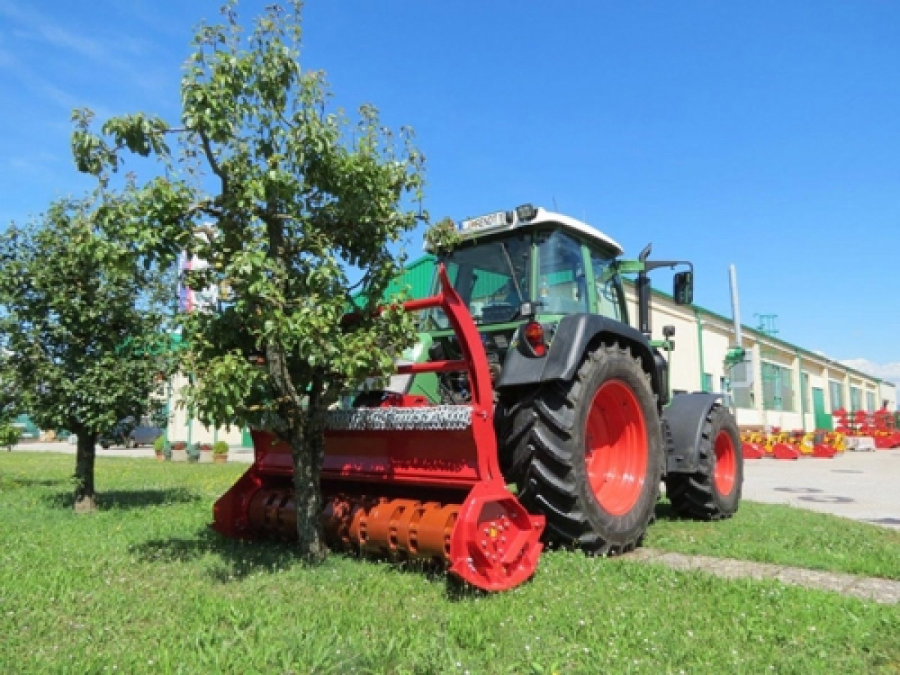 INO FORST erdészeti mulcsozó