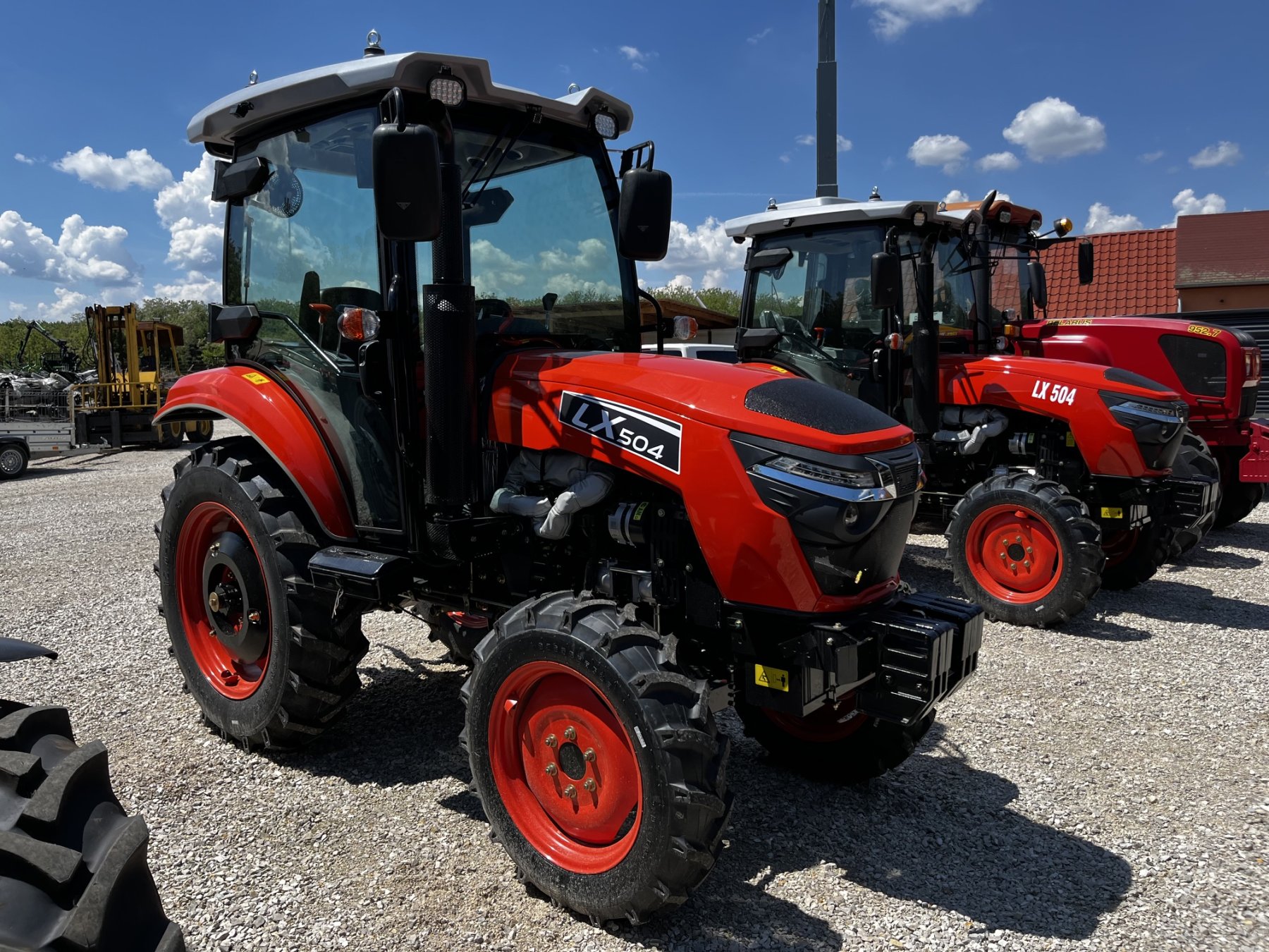 AMS LX 504E fülkés traktor