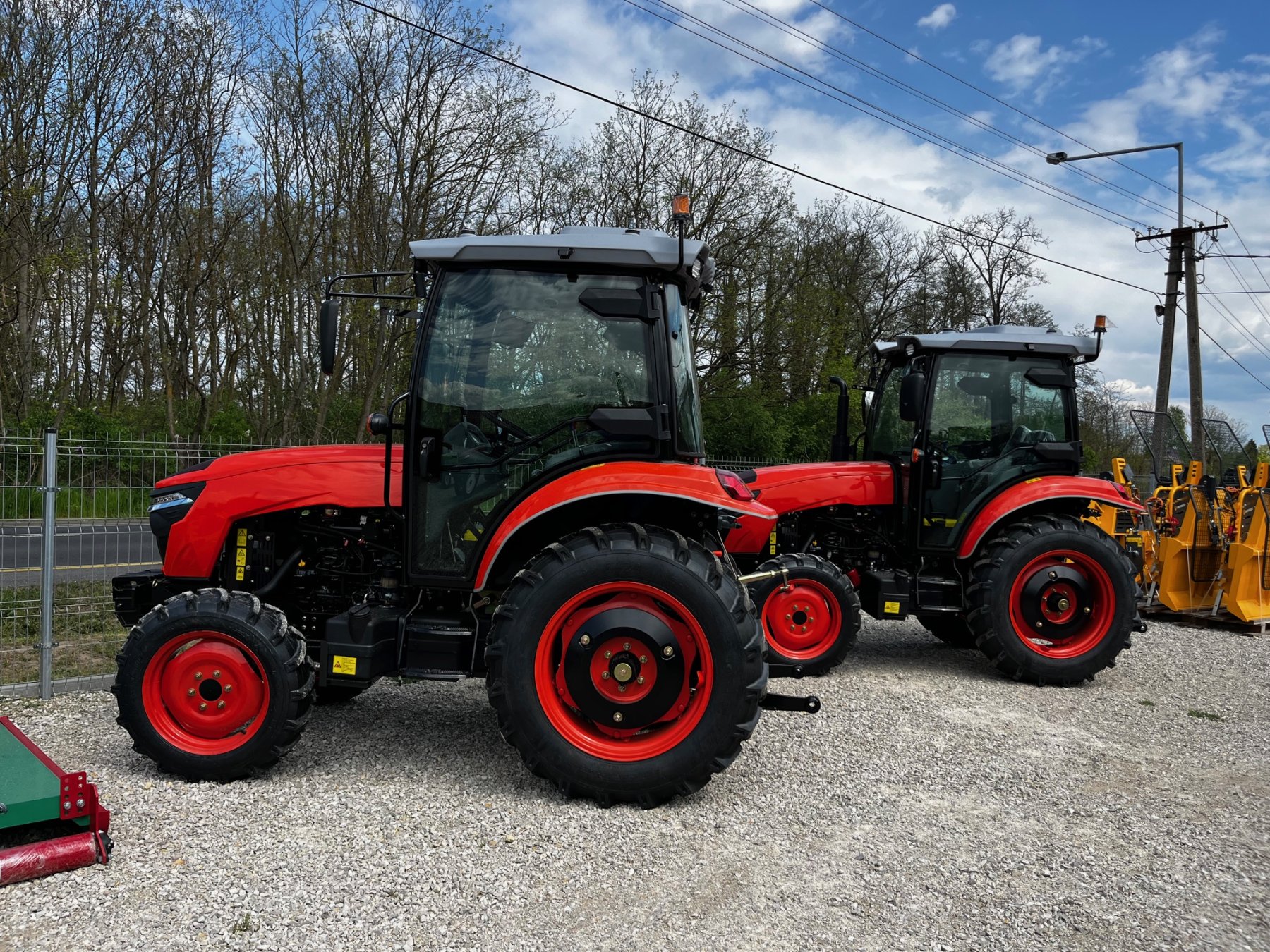 AMS LX 504E fülkés traktor