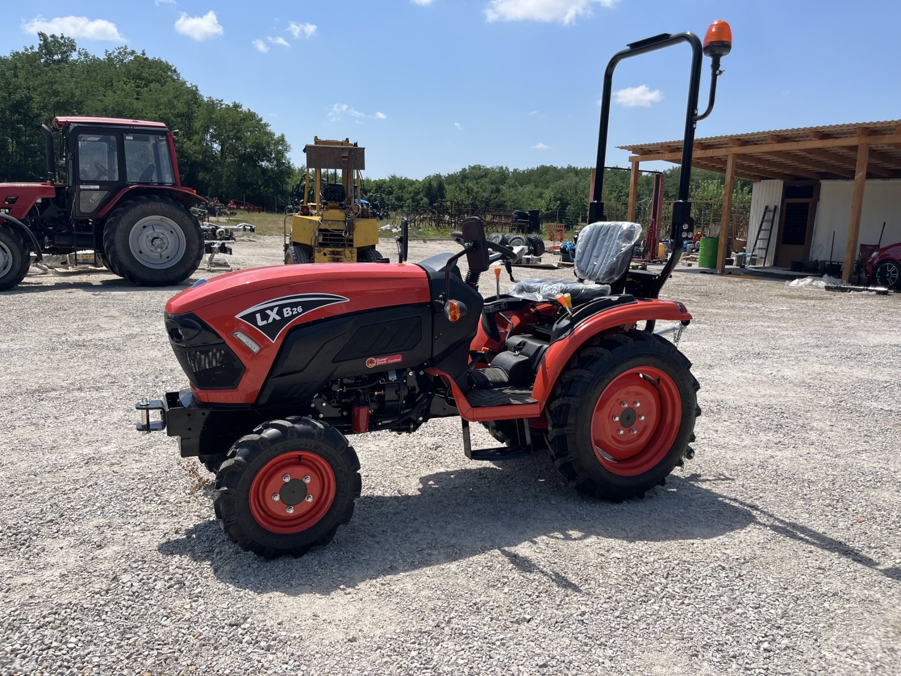 Land x B2 pro traktor