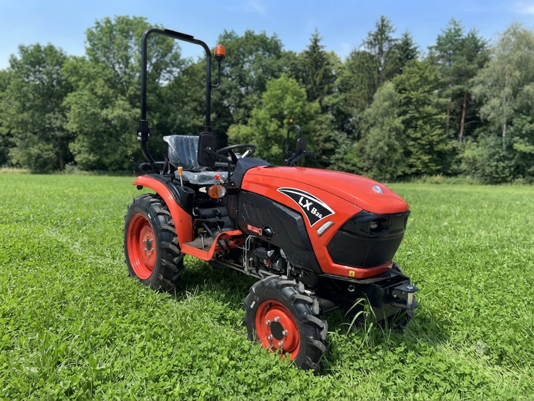Land x B2 pro traktor