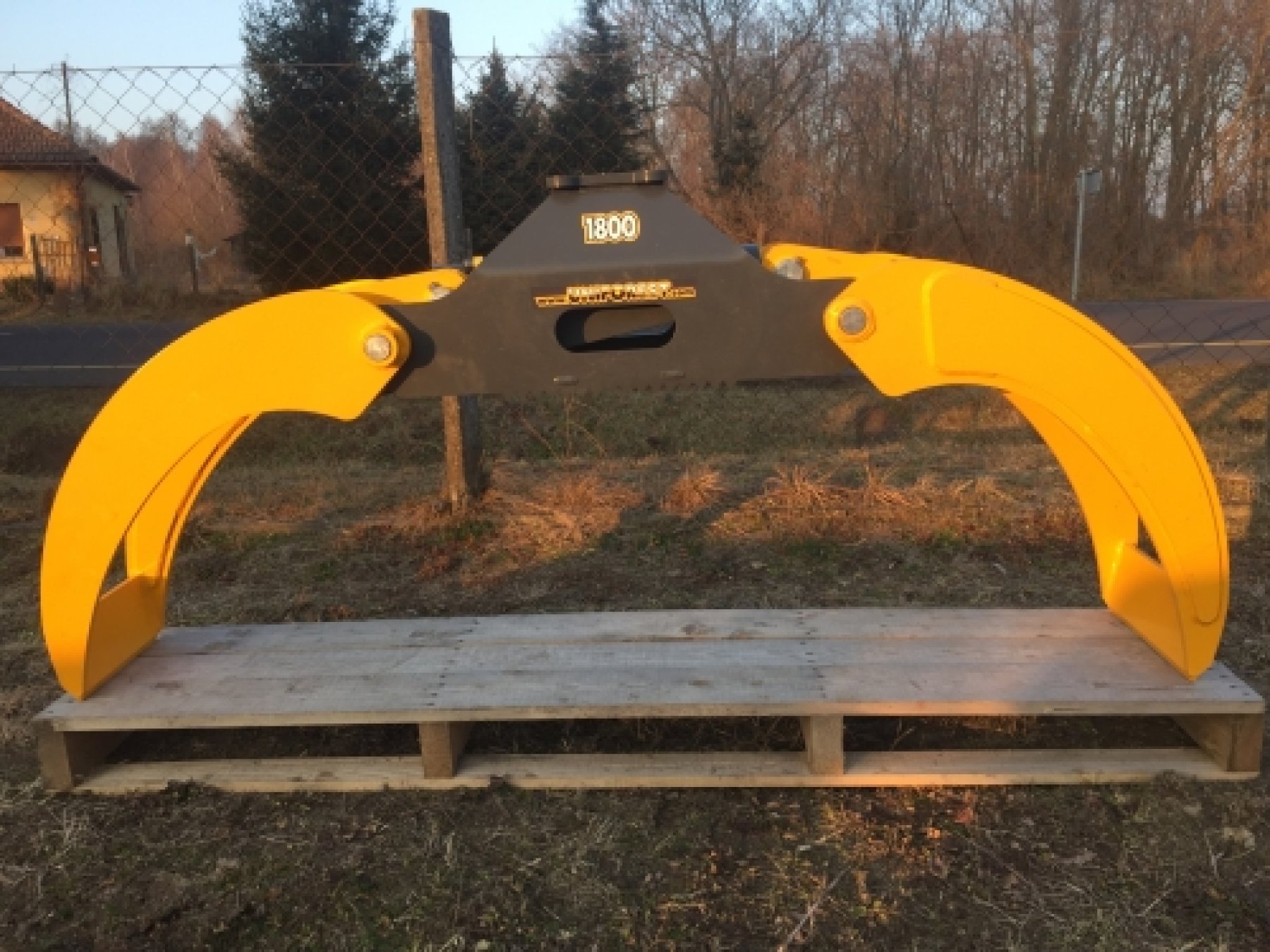 Rönk csipesz / Daru kanál