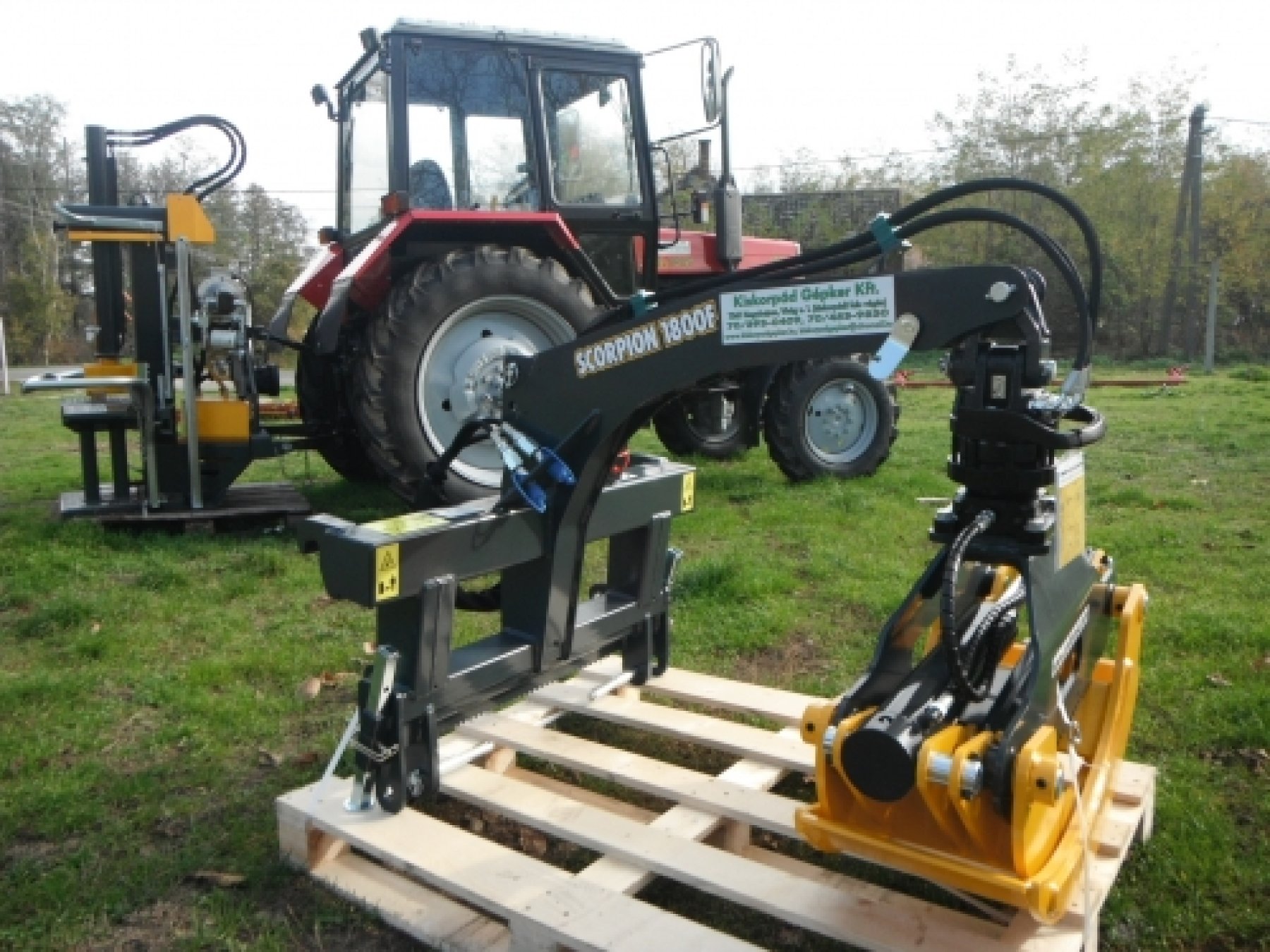 Scorpion FIX rönkfogó, csipegető