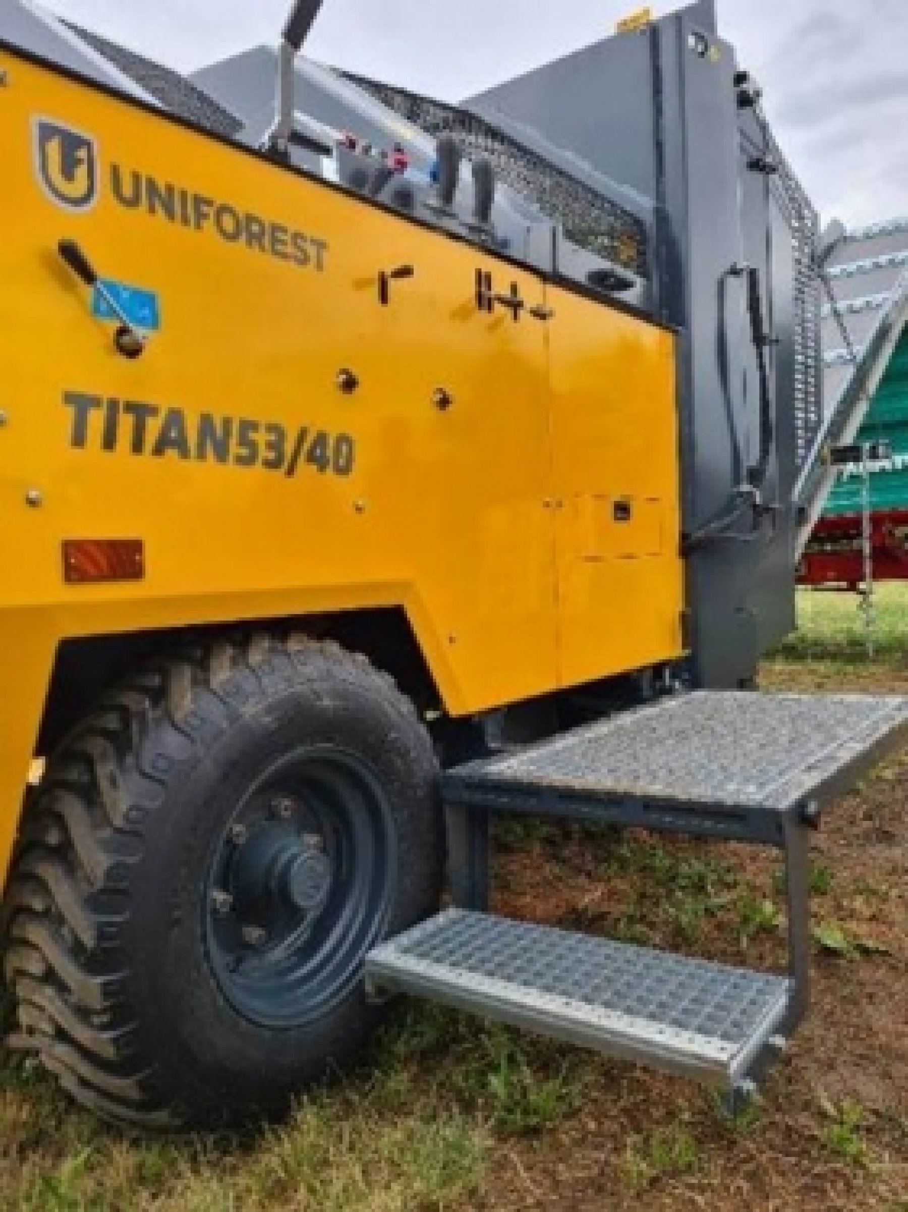 TITAN 53/40 automata daraboló