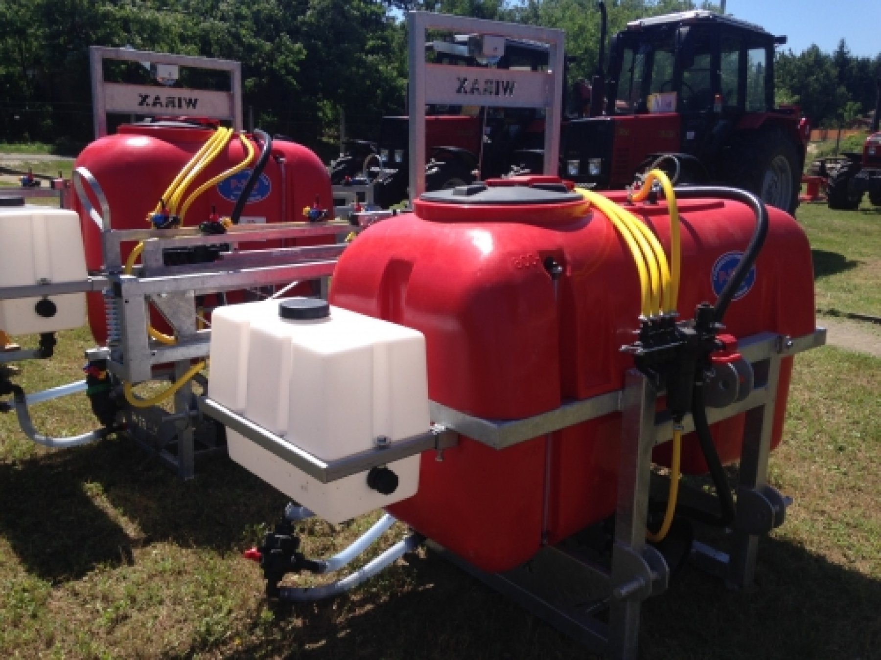 Permetezőgép vegyszerező szántóföldi 200-800 liter