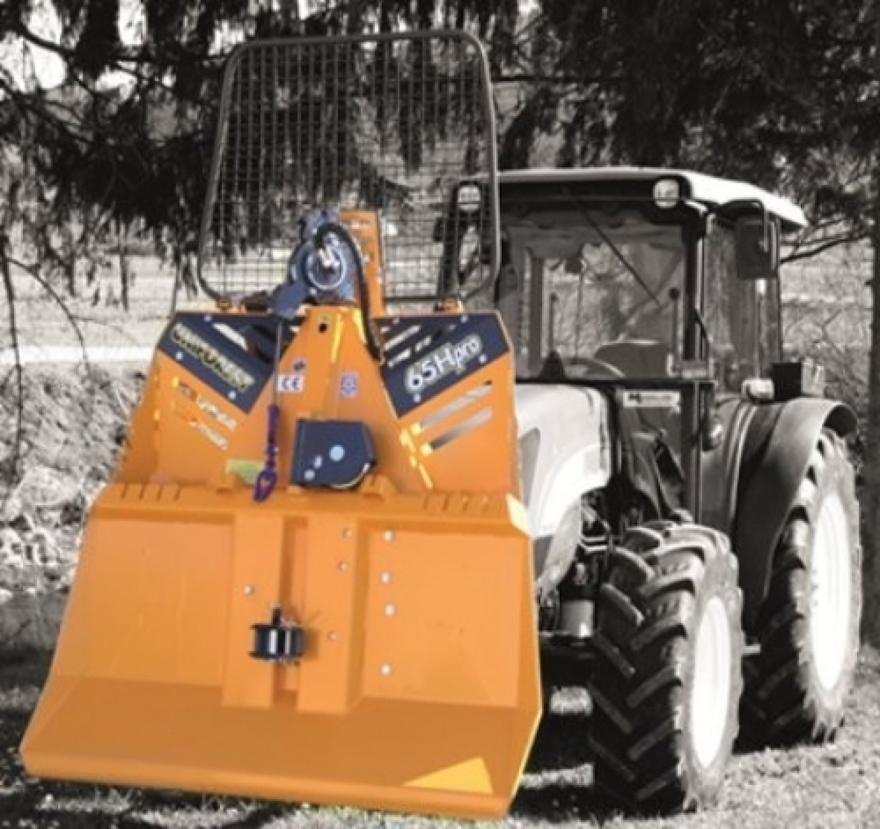 UNIFOREST erdészeti csörlő elektro hidraulikus vezérléssel