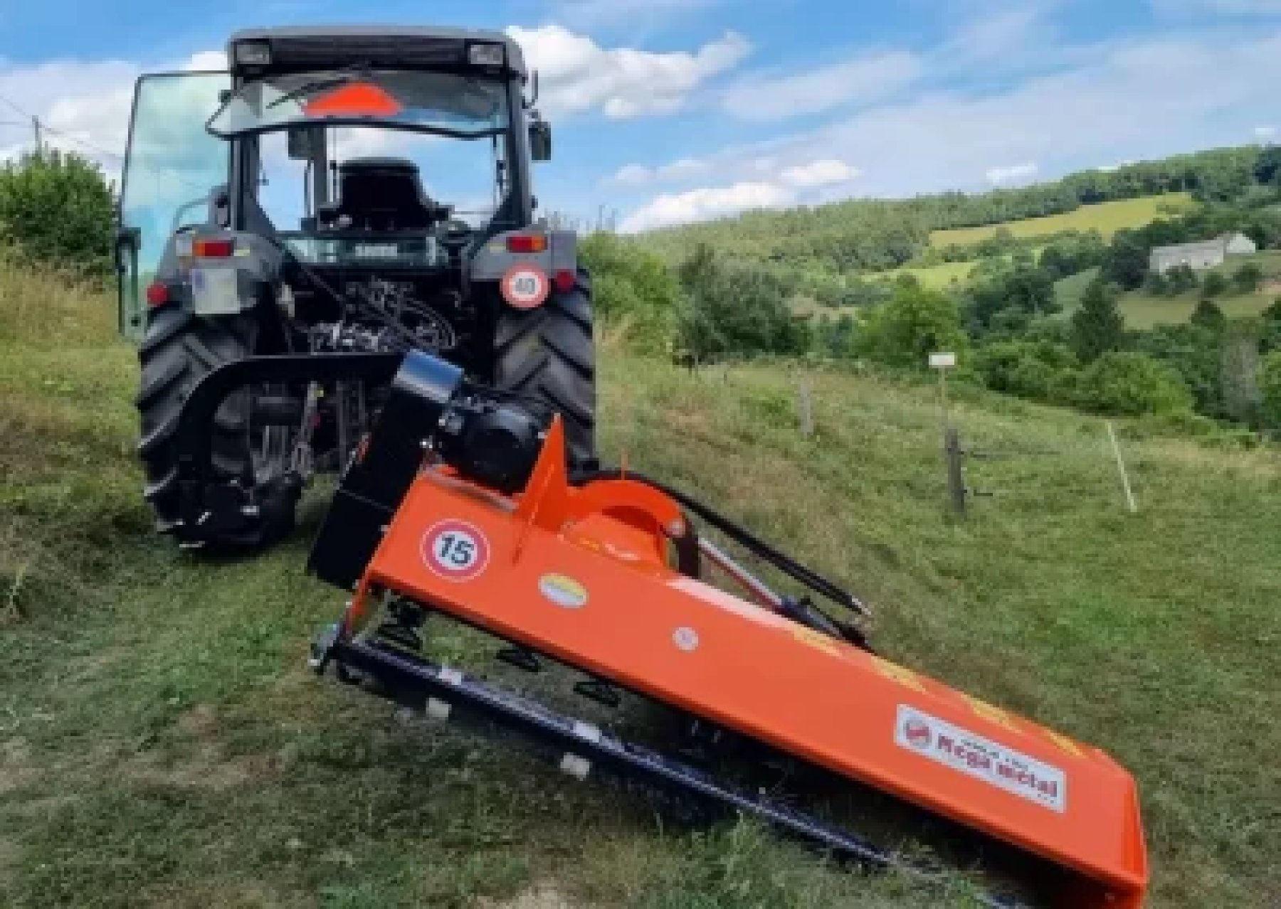 Megametal UMLB rézsüzúzó