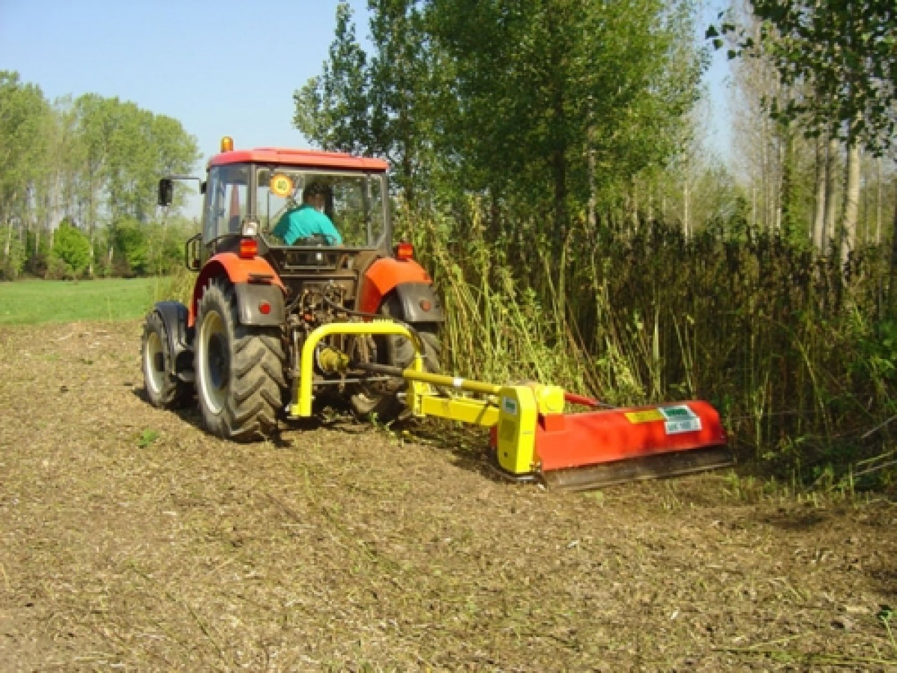 INO MKM 130-245 hidr. kitérésű szárzúzó 50-120 LE traktorra
