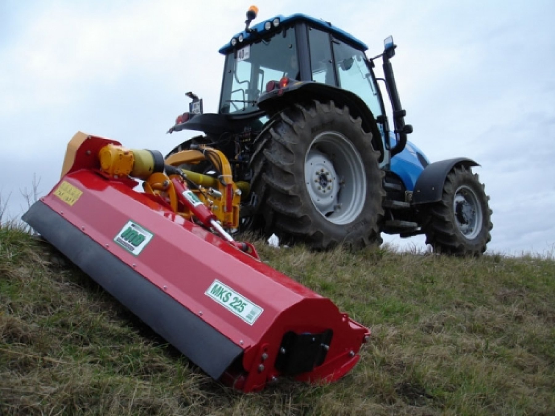 INO MKS Plus 160-190-225 hidr. kitérésű szárzúzó 60-110 LE traktorra
