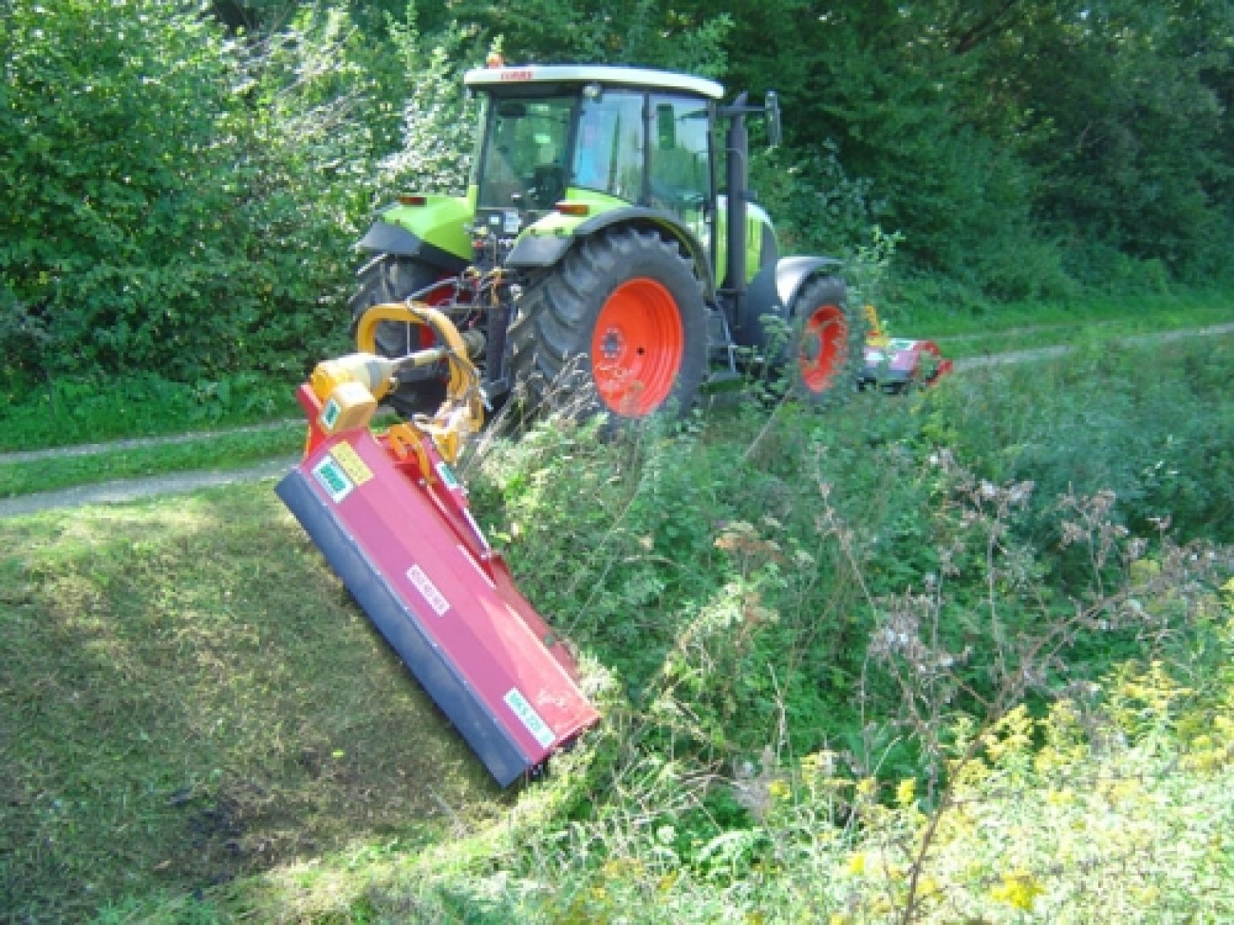 INO MKS Plus 160-190-225 hidr. kitérésű szárzúzó 60-110 LE traktorra