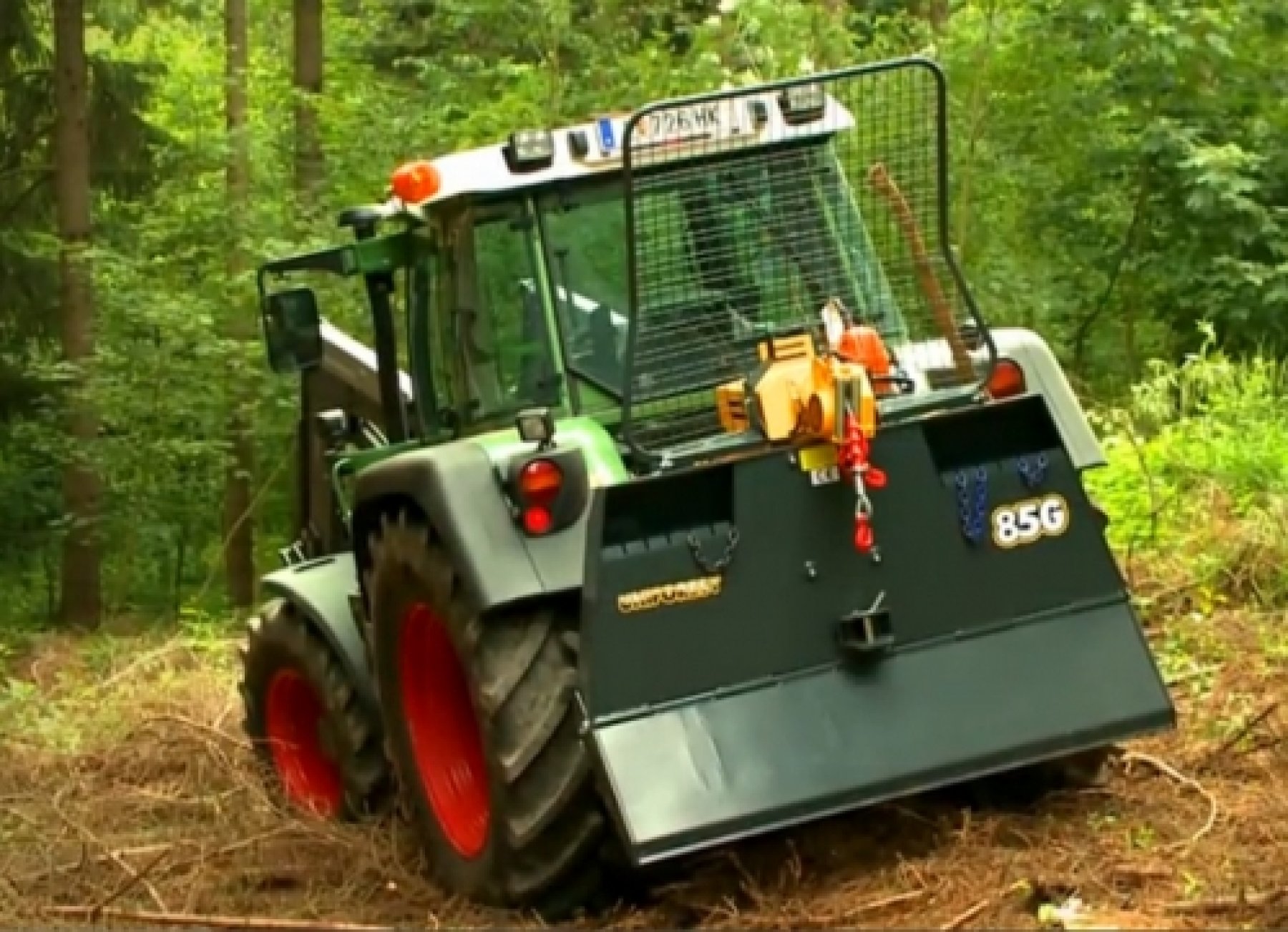 UNIFOREST G széria professzionális erdészeti csörlők