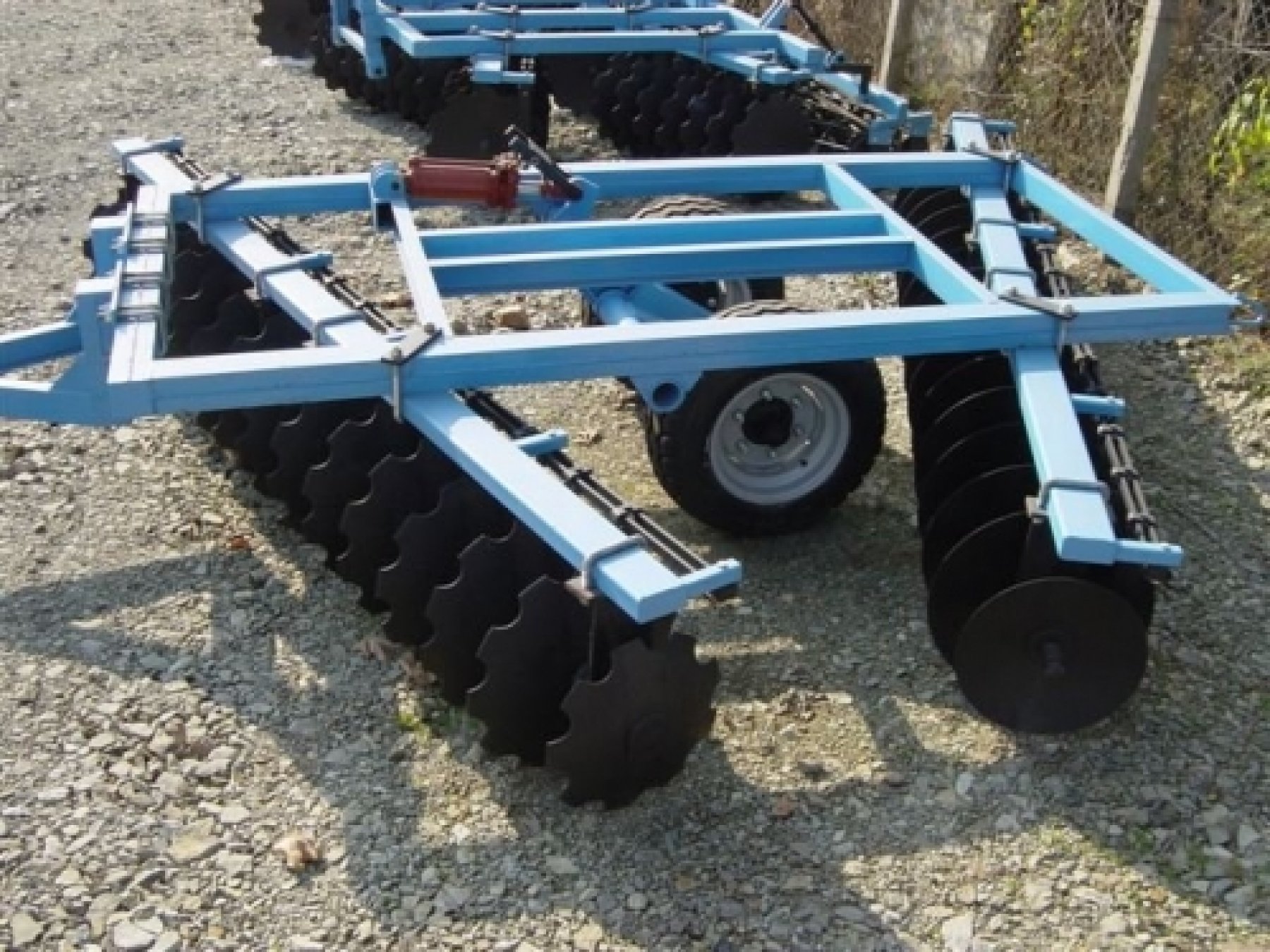 LE-KO vontatott V tárcsa