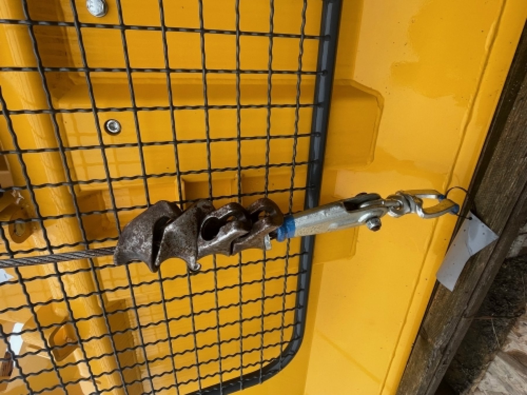 Láncok, kötélvégek